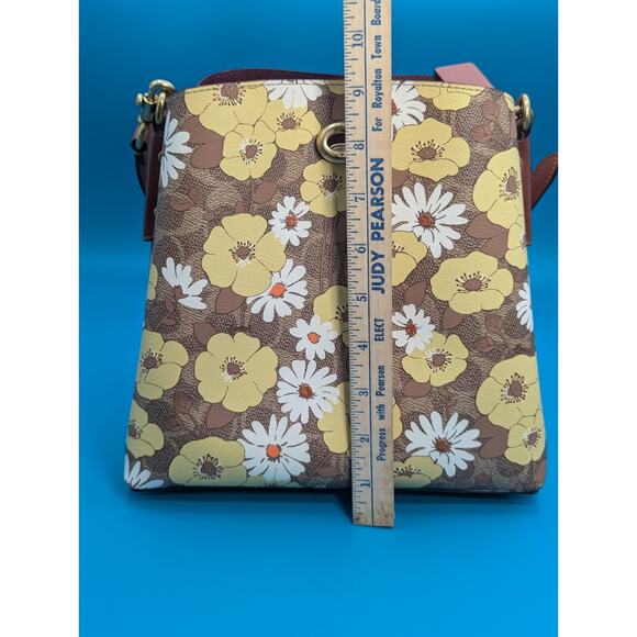 COACH FLORAL DAISY PRINT C9722 WILLOW BUCKET BAG SIG CANVAS TAN/RUST $395 - Picture 13 of 16